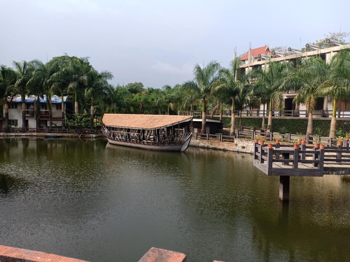 Mystica Resort Lonavala Eksteriør bilde
